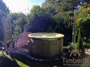 6 – 8 person outdoor hot tub with external heater (3)