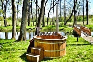 Wooden hot tub thermowood deluxe spa model 5