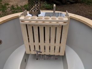 Classic Hot Tub With Internal Wood Burner (3)