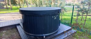 WPC hot tub with electric heater 7