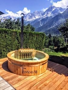 Outdoor spa with polypropylene liner 3 1