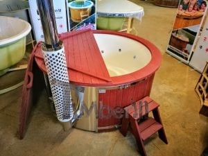 Fiberglass lined outdoor hot tub integrated heater with wood staining in red 1